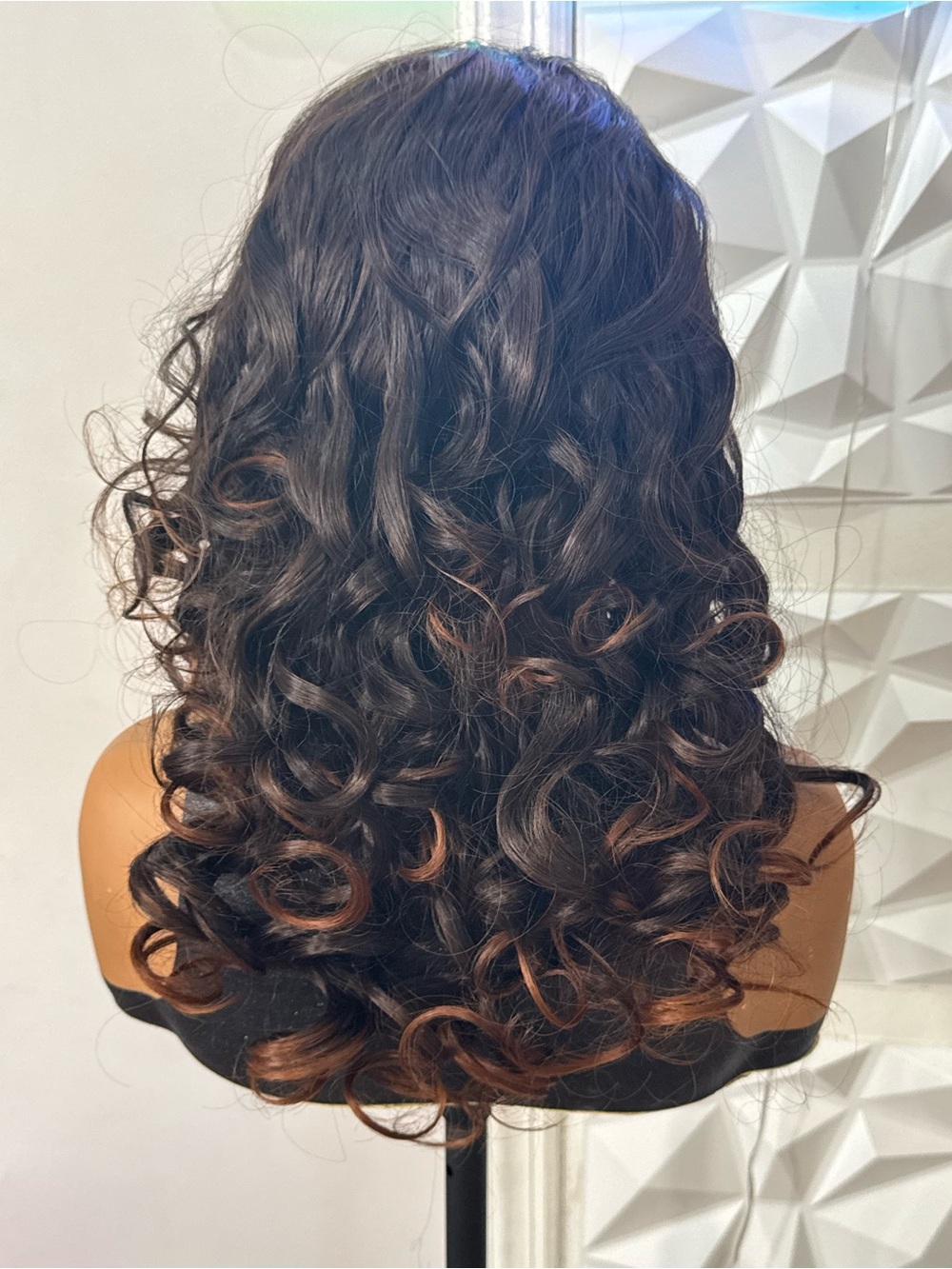 16 Inch Brown Curly Wig with Auburn Highlights 13x1 Lace Frontal Hair Blend wig